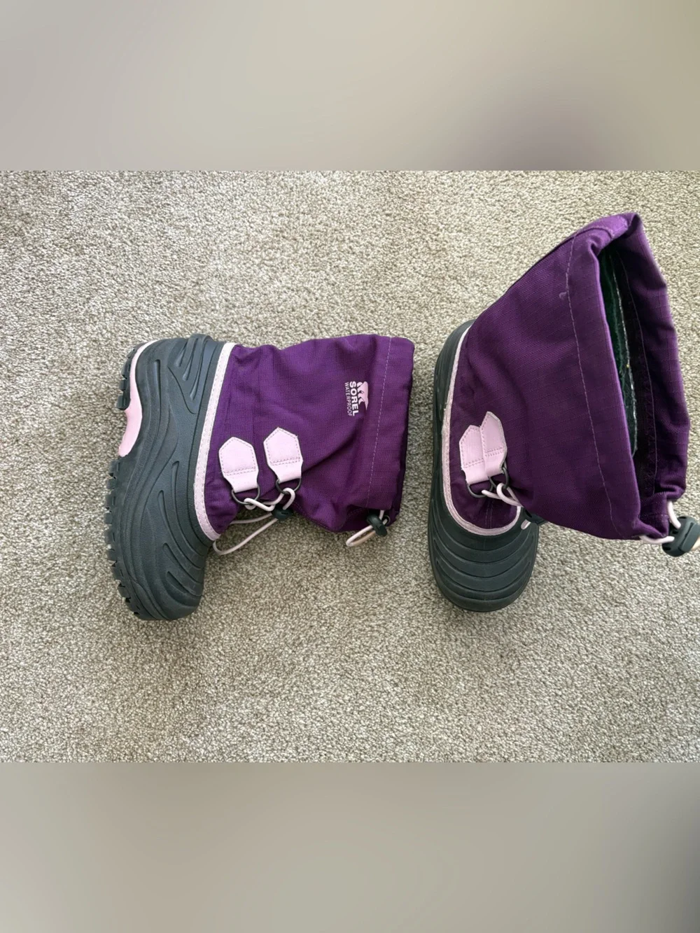 Sorel Purple and Pink Kids Size 2 Lace Up Outdoor Snow Boots